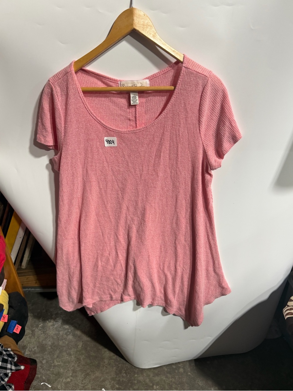 #4004-French Laundry Pink Ribbed Scoop Neck Short Sleeve Tee